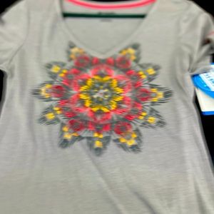 Women’s Columbia Shirt Size Small NWT